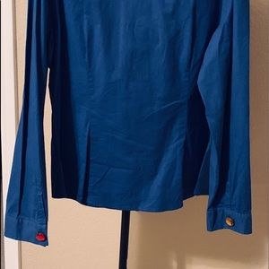 Ladies button down shirt 👕